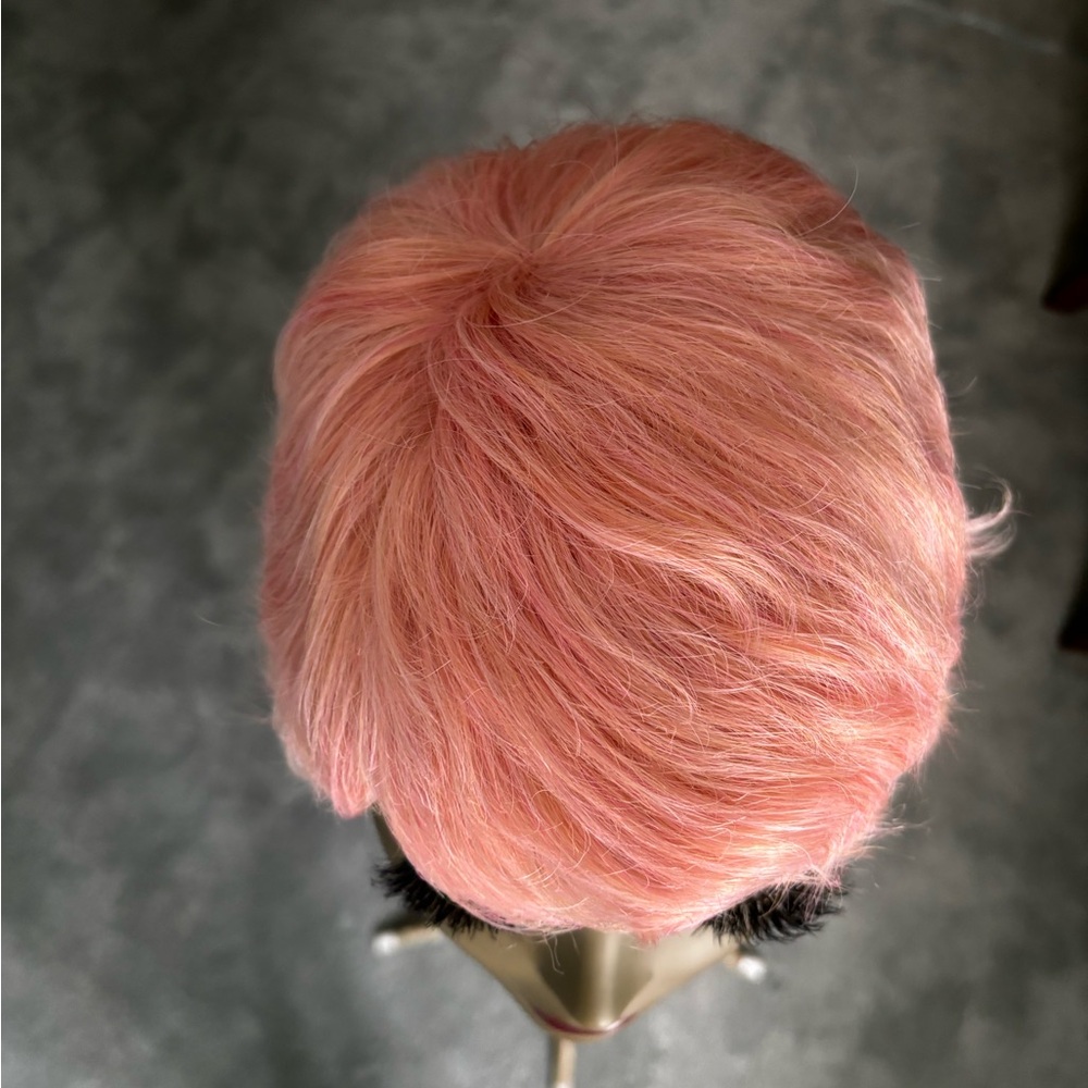 Pink wig - Picture 2 of 6